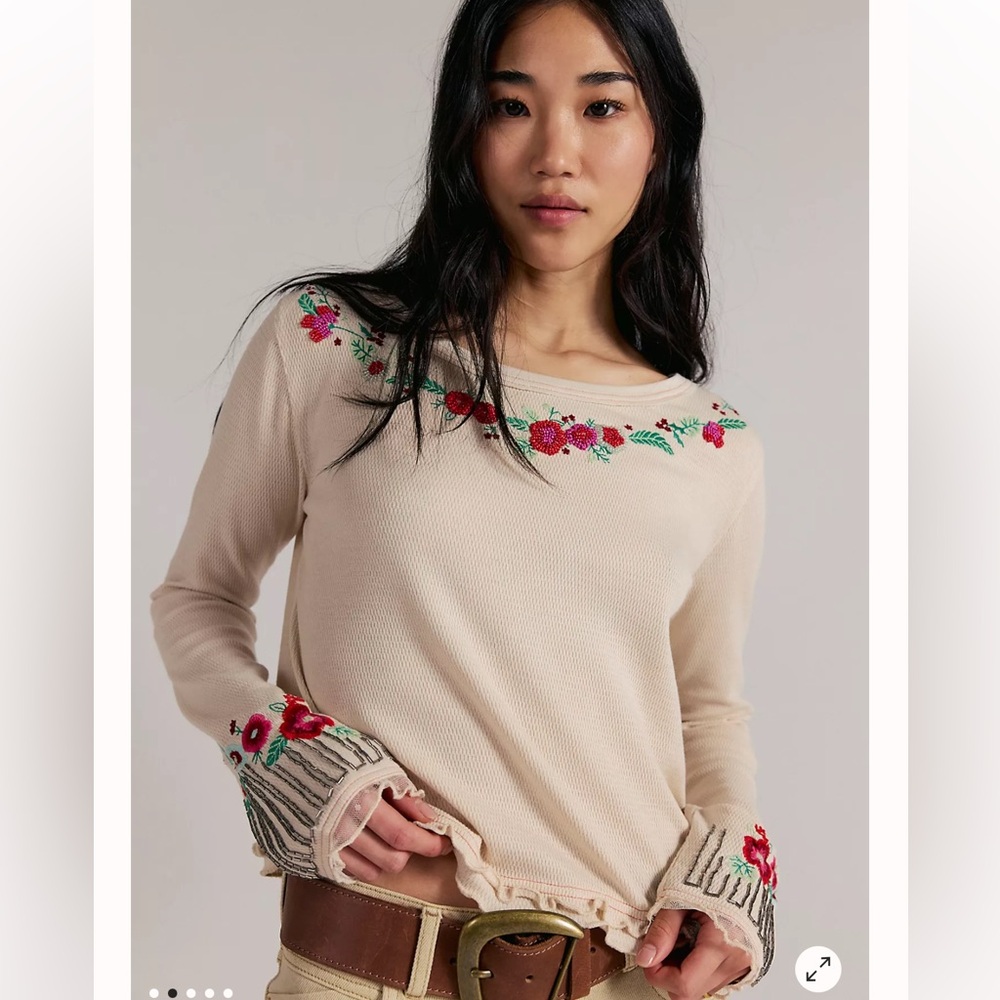Free People Carter Embellished Beaded Floral Romantic Long Sleeve Thermal Top M - Picture 3 of 10